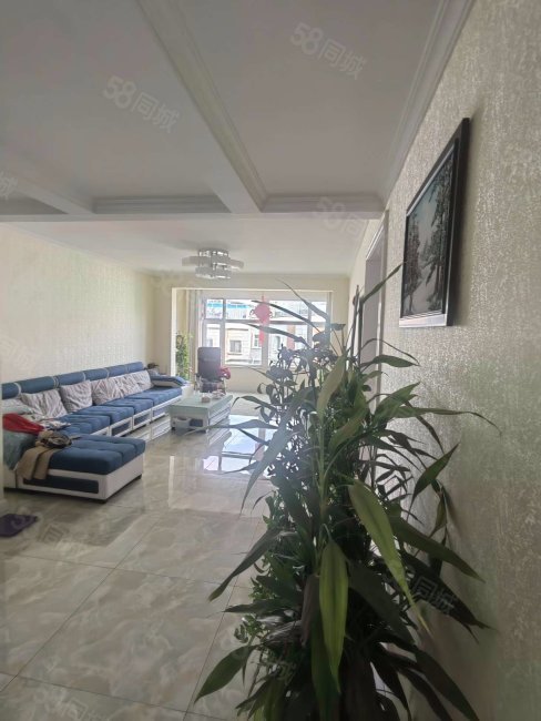 蓝天森林花苑 精装修 正规商品房 交通便捷 超低密度