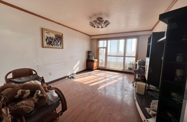 新开公寓3室2厅129.99㎡86万二手房图片