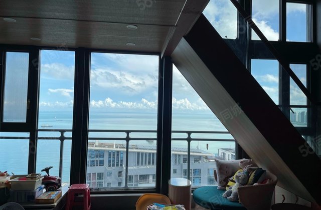 保利中央海岸一期二期8室3厅240㎡750万二手房图片