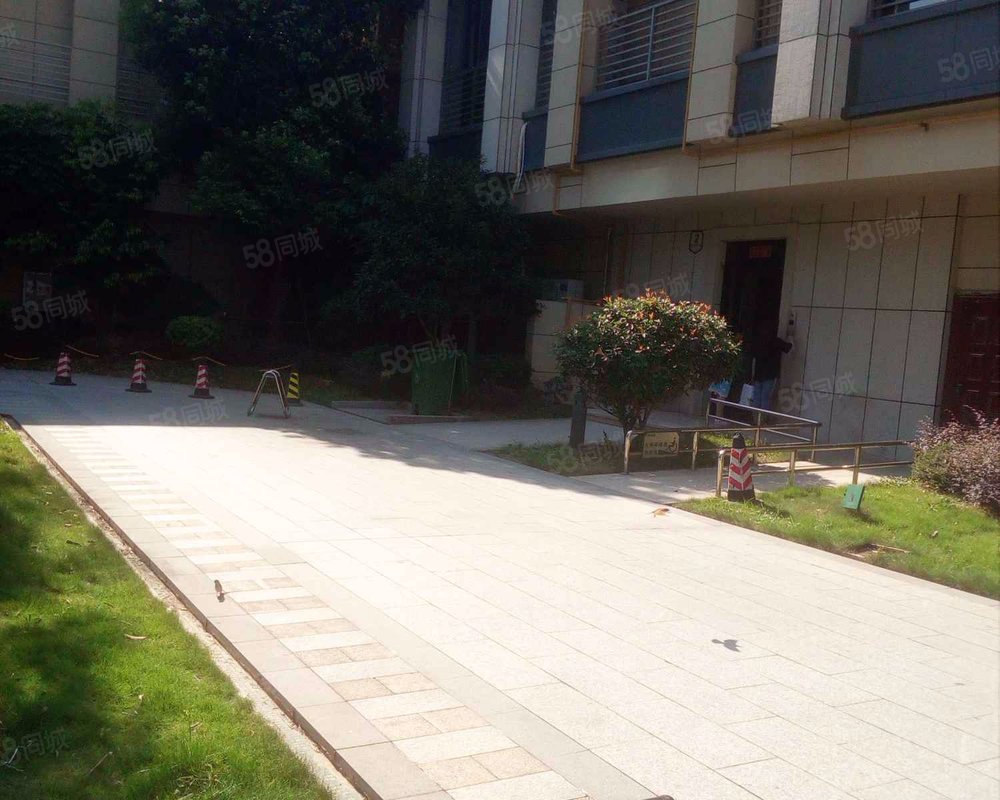 【首山新都汇房价走势,首山新都汇房屋出租,首山新都汇二手房出售】