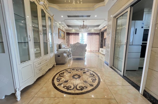 合正荣悦府4室2厅160.23㎡1300万二手房图片