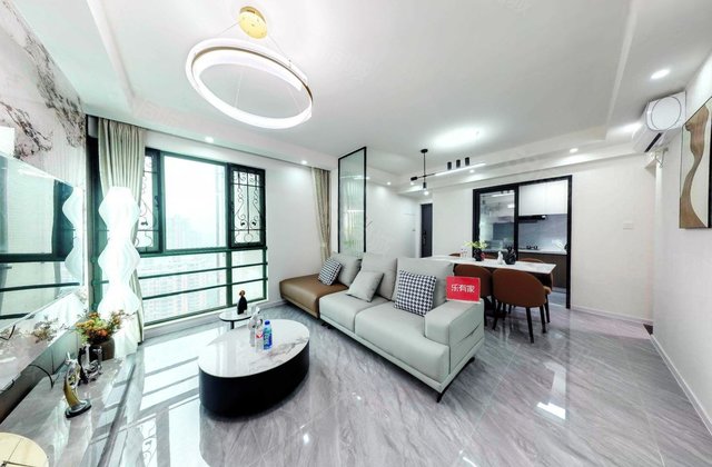 君逸华府3室2厅97.5㎡540万二手房图片