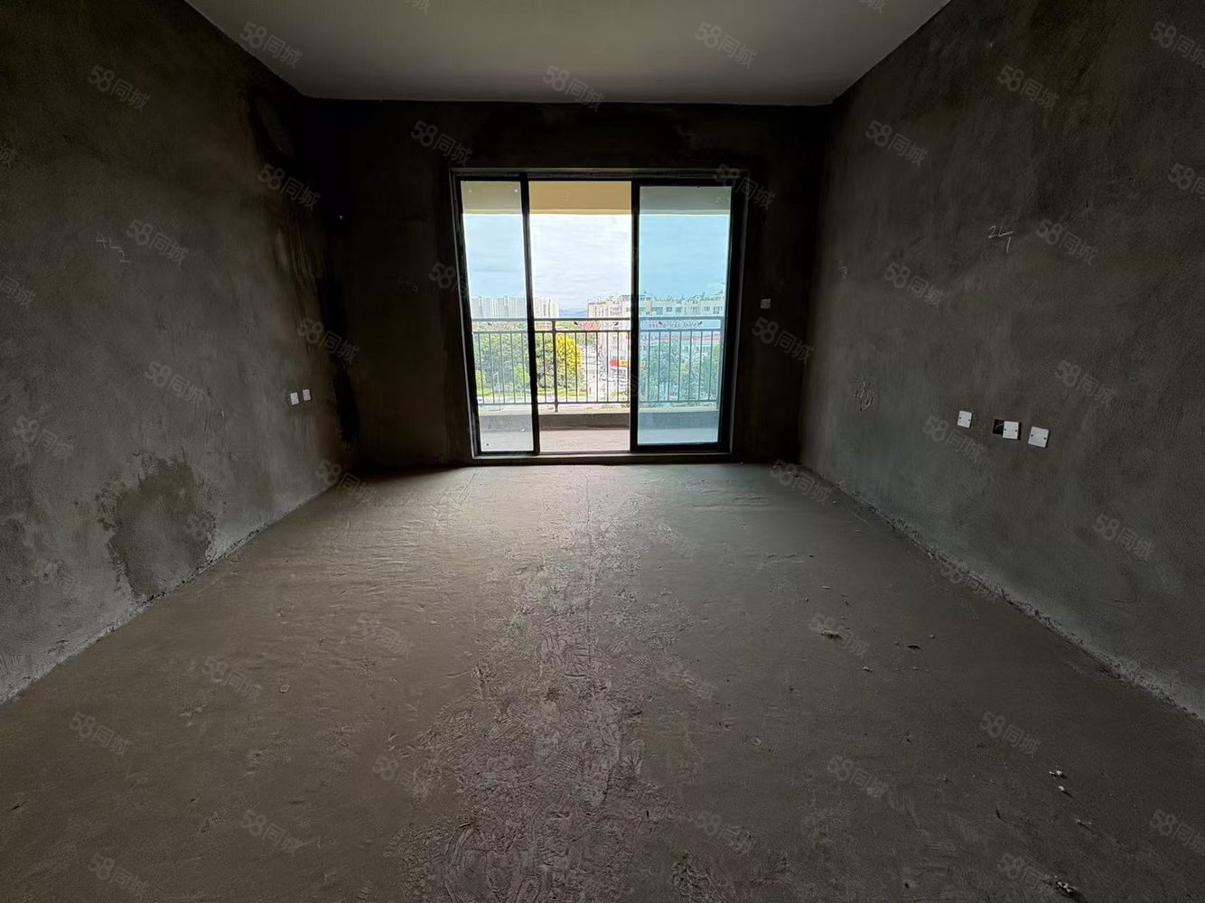 中梁壹号院(别墅)3室2厅3卫161㎡东南178万