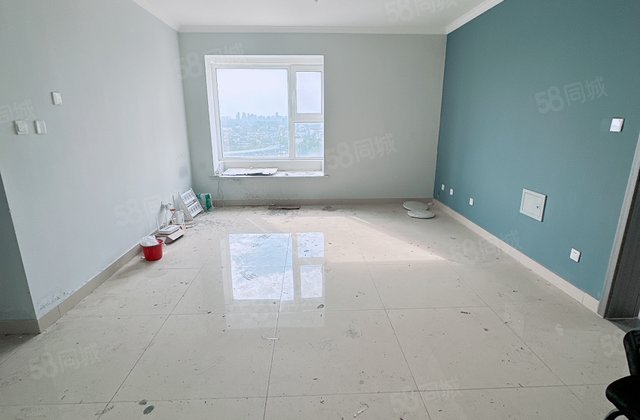 文轩 八中 闸口附近 东关国际 好楼层大三居边户