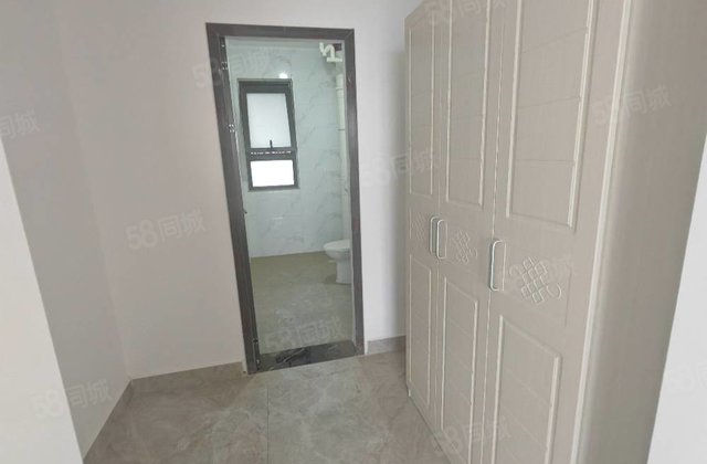 祥生金麟府 精装好房 产权清晰 送车位 南北通透 次新小区