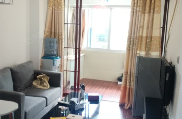 荣顺大厦6室3厅150㎡98万二手房图片