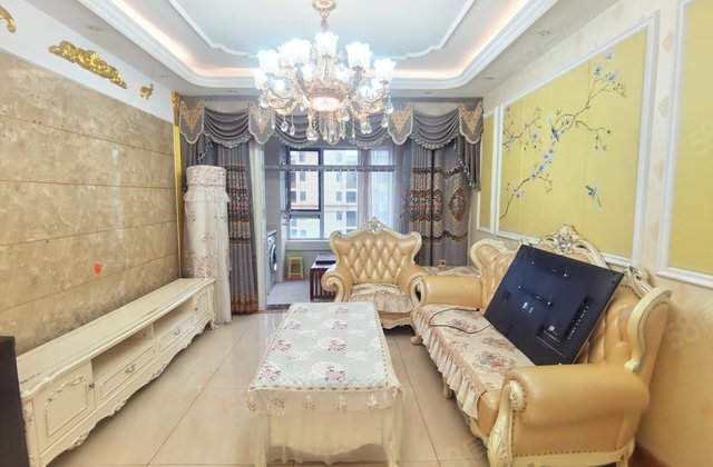 三叶草，昌润莲城瑞荷园，能观景免大税带储藏室，带30多万装修