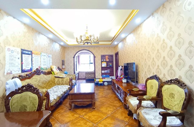 江与城江城时光3室1厅81.38㎡108万二手房图片