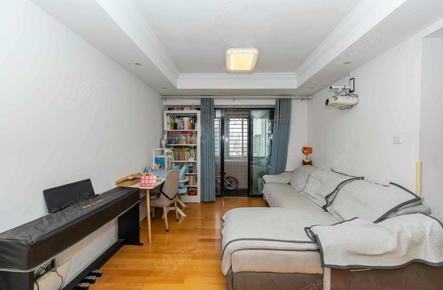 瑞虹新城(一期)2室2厅102.09㎡760万二手房图片