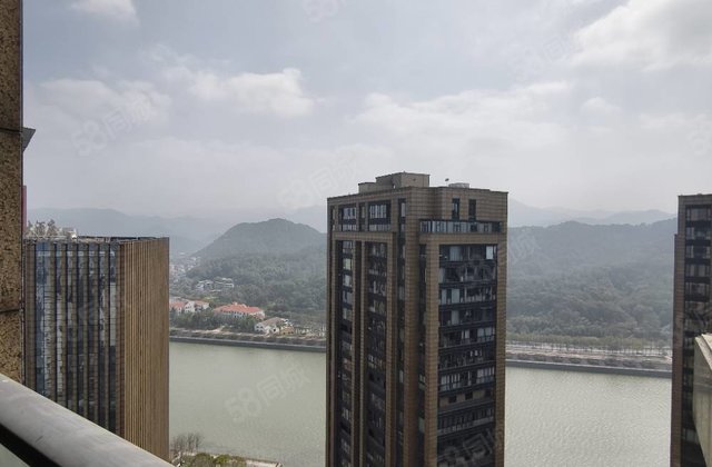 中宏御园3室2厅142㎡190万二手房图片