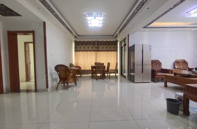 急售  东文轩  馨润花园南区  带车位  边户 免大税