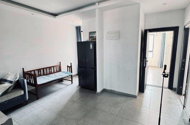 学苑名府3室2厅99.34㎡129万二手房图片