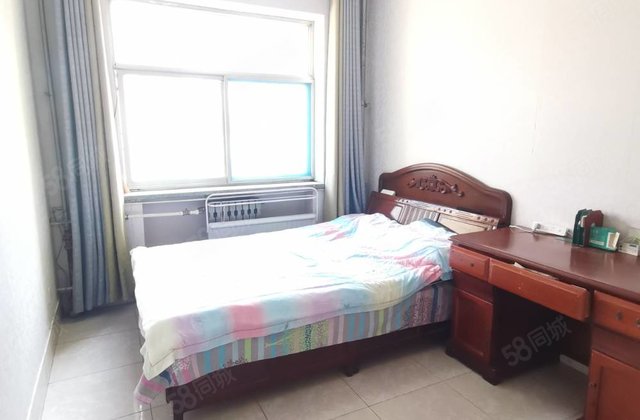 单位家属院，三室朝阳，停车方便，昌润莲城，，滨湖新城附近