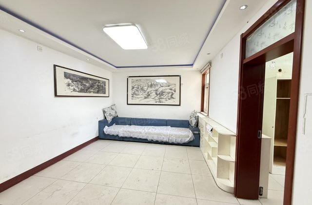 文轩中学 龙山花园电业局四院 中层 精装三室免大税急售送车位