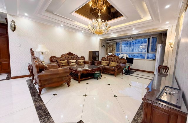 远洋戛纳小镇3室2厅152.34㎡109.8万二手房图片