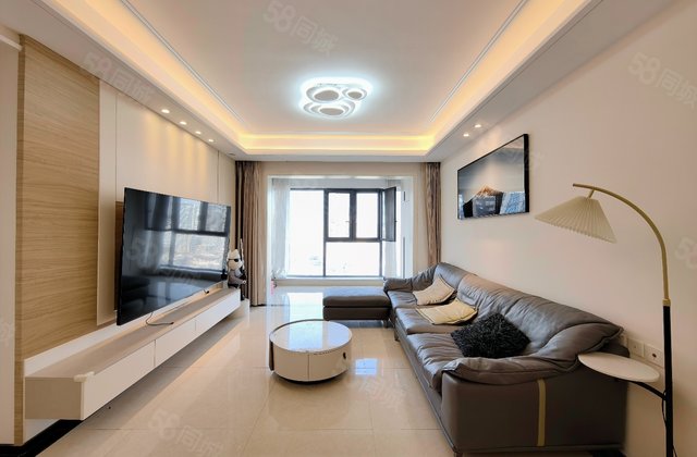 华润凤凰城(一期)3室2厅141㎡305万二手房图片