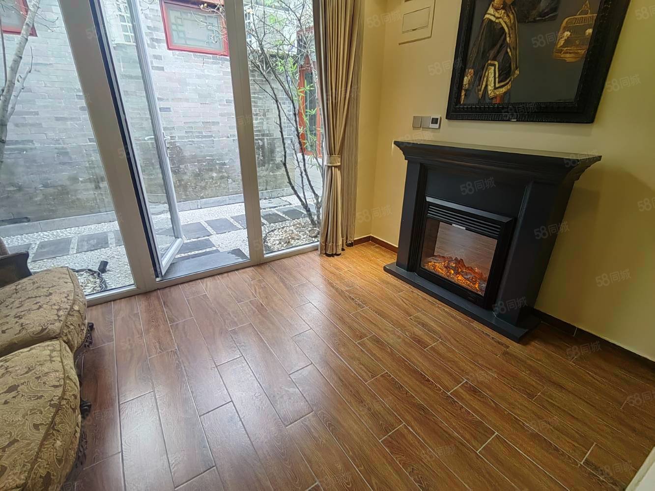 北下洼子胡同小區(qū)12室3廳6衛(wèi)570㎡南北8500萬