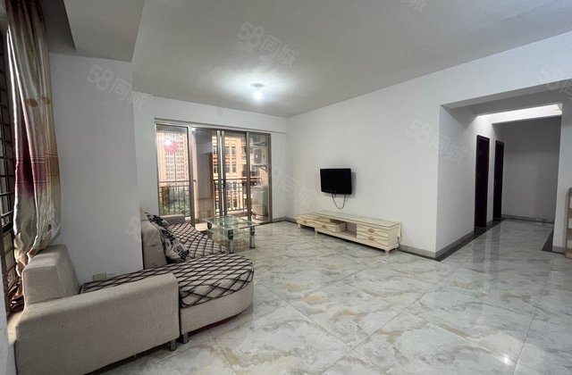 欧氏领秀4室2厅131㎡150万二手房图片