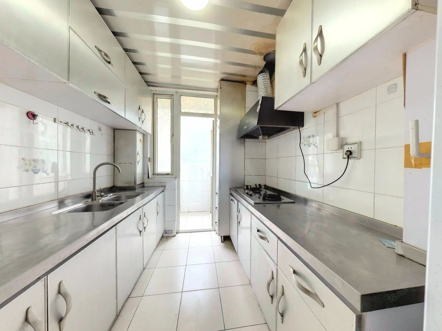 彩虹街區(qū)3室2廳2衛(wèi)119.27㎡南北599萬