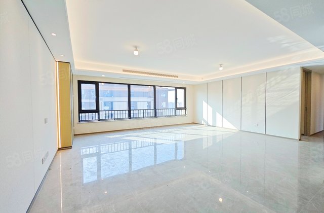 华润置地建发天府和鸣4室2厅140.44㎡319万二手房图片