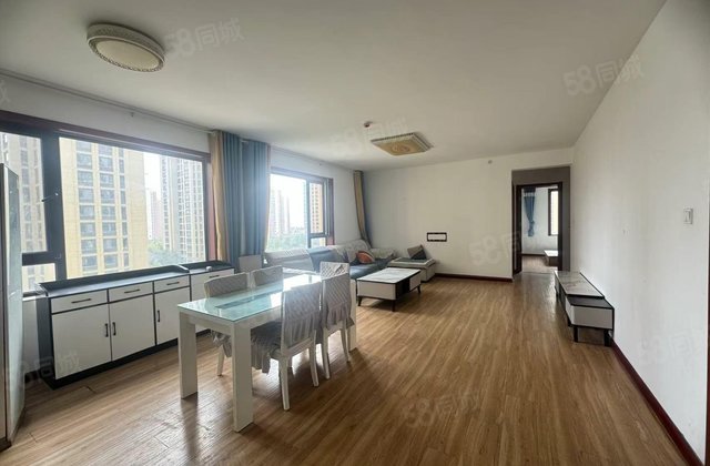 绿城百合新城四室两厅两卫好房送储随时看房