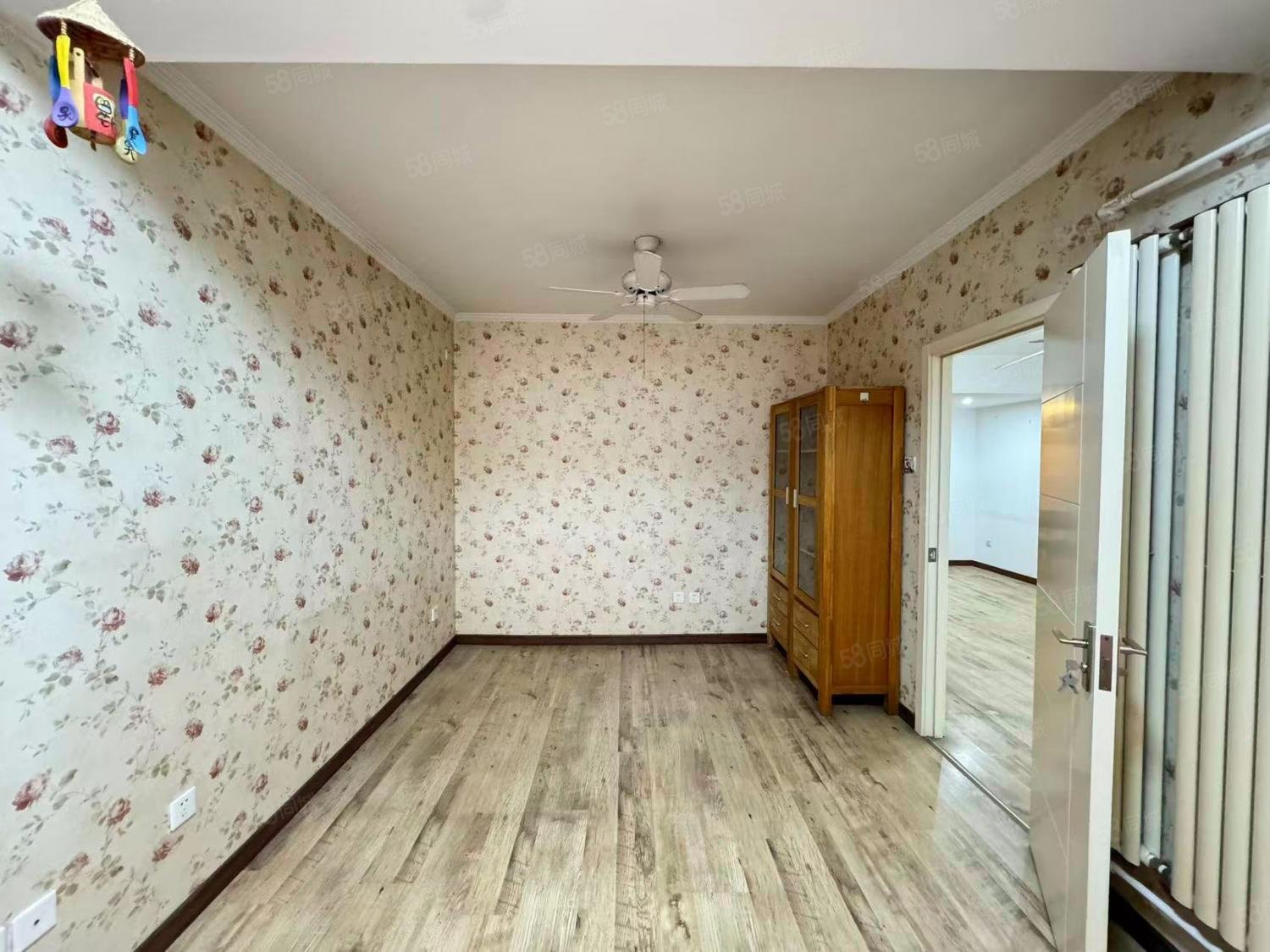 鵬潤家園2室2廳2衛(wèi)93.31㎡西北460萬