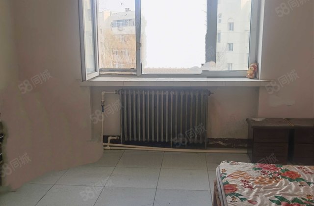 新村(六区)1室1厅43.19㎡9.8万二手房图片