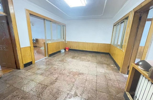 安阜街小区3室2厅100㎡76万二手房图片