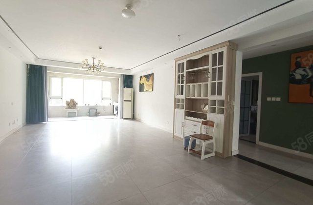 昌润莲城瑞和园矮层 四室两厅两卫精装修有储免大税