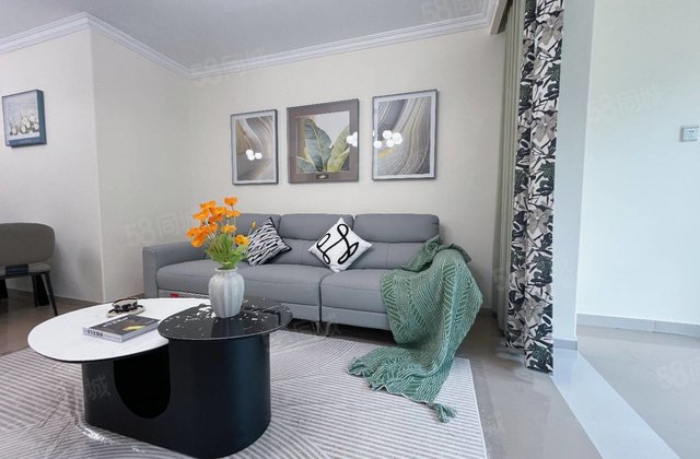 站前街 西湖馨苑 洋房二楼 三室两厅 79.6万