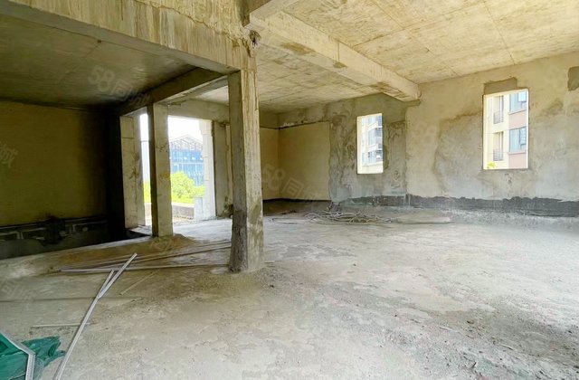 保利学府城(1期别墅)6室2厅176.05㎡638万二手房图片