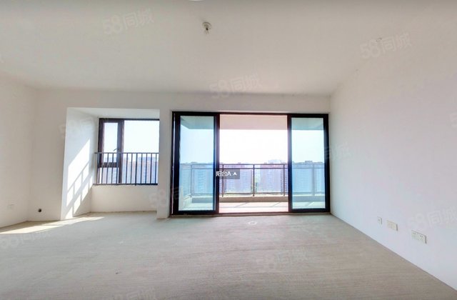 远洋朗基国宾御府4室2厅149.34㎡190万二手房图片