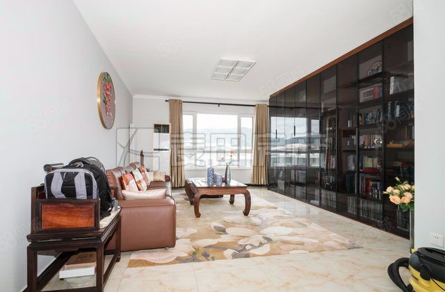 林语公馆3室2厅142.17㎡710万二手房图片