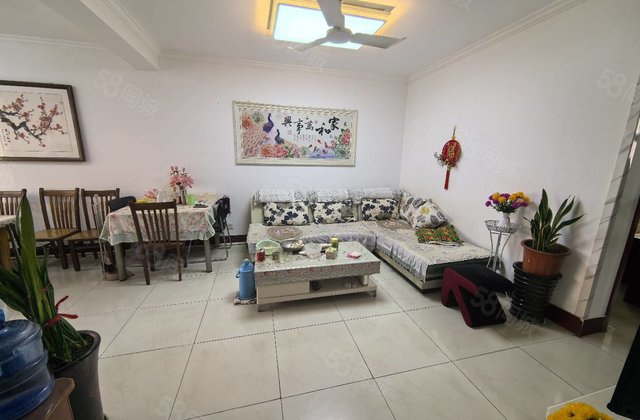 二楼 精装 新世纪花园 市中心 公园 六中对过