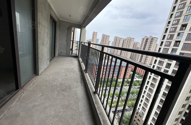 恒达东城花园3室2厅130.68㎡95.5万二手房图片