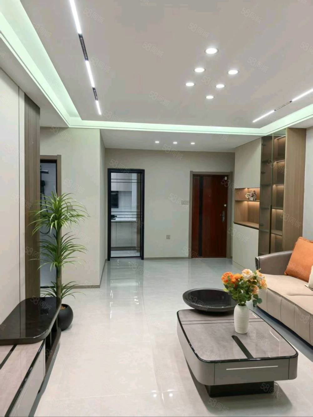 青湖铭城2室2厅1卫84㎡南北35万