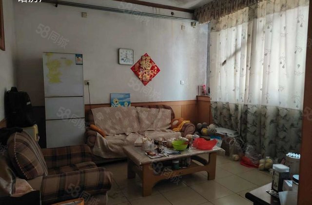 老文轩5千多归二实验附近盛世柳园龙山附近三室停车方便有证两年