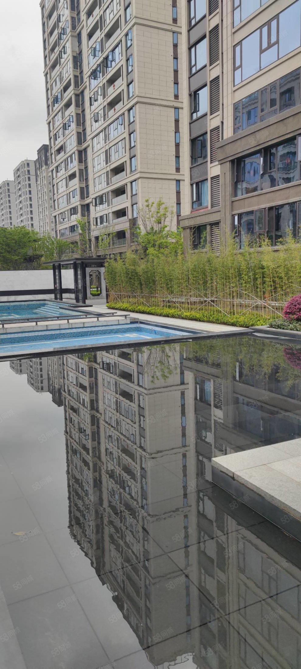 中梁国宾府(永康)4室2厅2卫121.6㎡南北368万