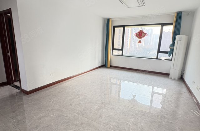 急售 百合新城 小高层三叶草户型 好楼层 带车储 国岳府