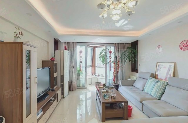 恋日绿岛小区3室1厅122.2㎡382万二手房图片