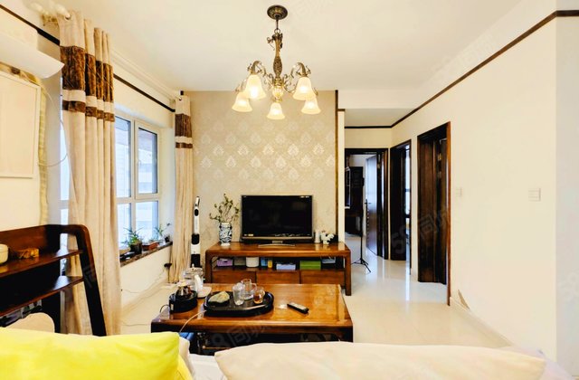 青春圣地2室2厅91㎡142万二手房图片