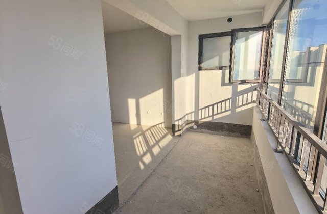 新泰吾悦华府3室2厅110㎡57万二手房图片