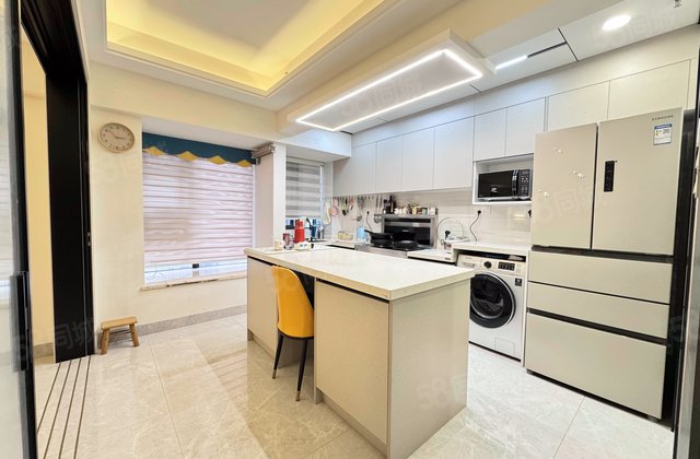 滨江海岸玺湾(3期)1室2厅56.7㎡118万二手房图片