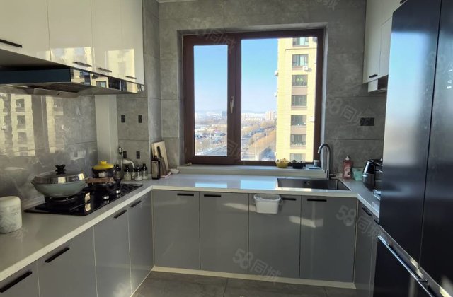 观澜国际3室2厅118㎡66.8万二手房图片