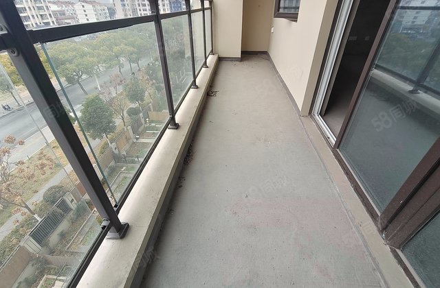新华公馆3室2厅115.08㎡165万二手房图片