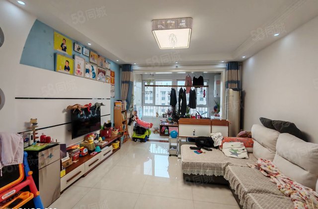 高新区文轩 金柱大学城东苑 精装修三居室 客厅朝阳 裕昌国际