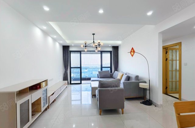 南沙金茂湾3室2厅123.4㎡220万二手房图片