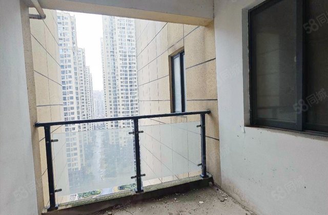 明发国际城5室2厅124.72㎡72.8万二手房图片