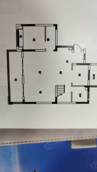 裕溪河畔北区3室2厅2卫117㎡南88万