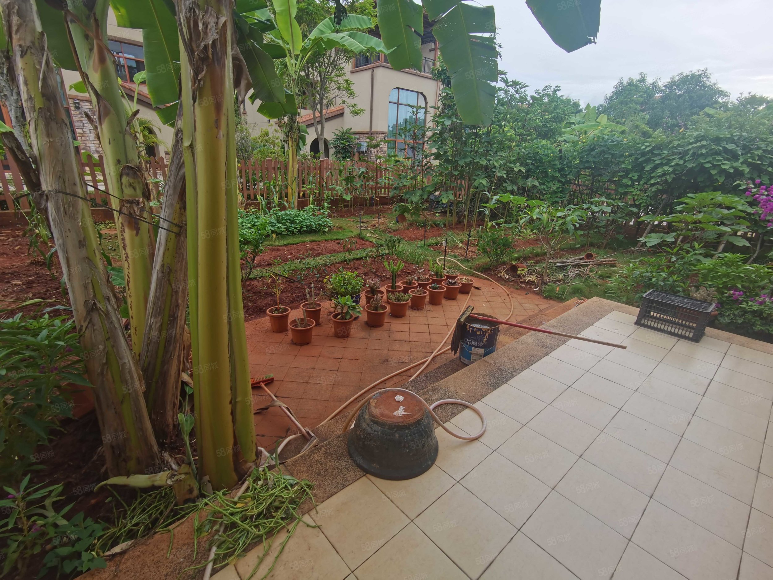 富力红树湾(别墅)4室4厅4卫220.13㎡南北460万